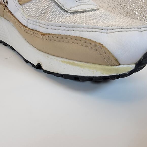 Nike Air Max 90 United In Victory White Hemp FB2617-100 Women’s Size 7 Sneakers - Picture 11 of 13